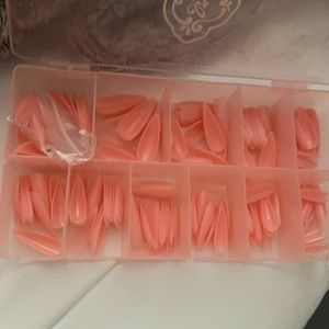 E Nail Couture Stiletto tips